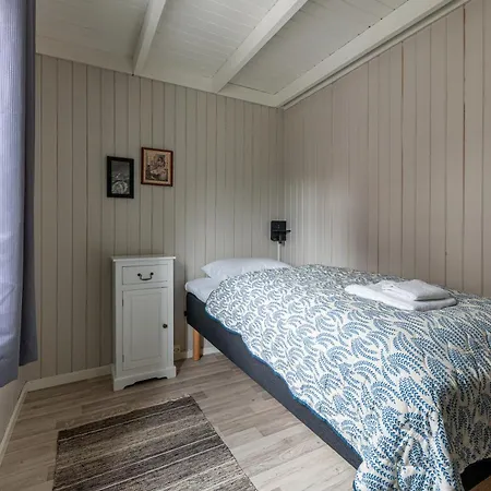 Ure Lodge, Leknes, Lofoten 公寓 *