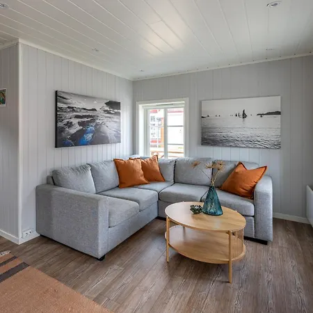 Ure Lodge, Leknes, Lofoten Sennesvik