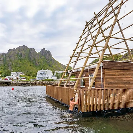 Ure Lodge, Leknes, Lofoten * Sennesvik