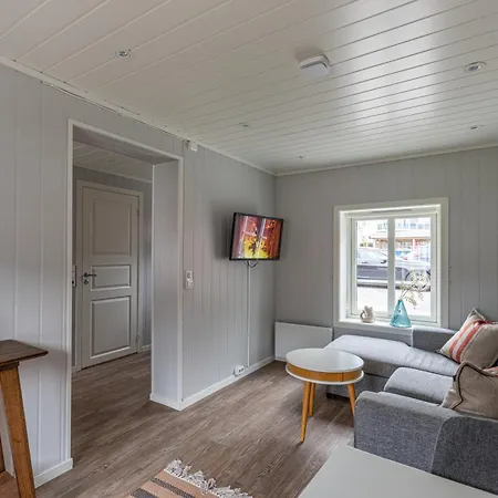 Ure Lodge, Leknes, Lofoten Sennesvik